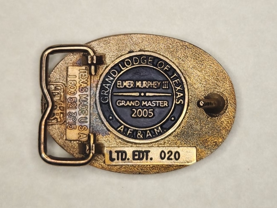 [Buckle Pic Missing] (Click here)